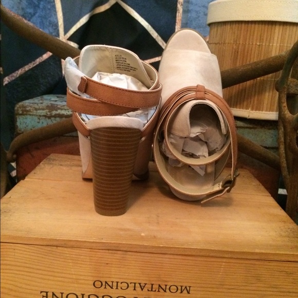 Faux Suede Block Heels w/ Straps JustFab - Picture 3 of 7